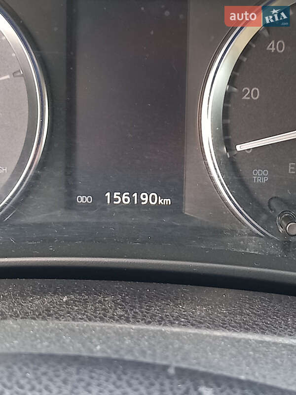 Внедорожник / Кроссовер Toyota Highlander 2014 в Кривом Роге