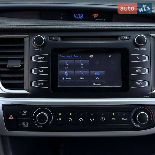 Внедорожник / Кроссовер Toyota Highlander 2014 в Днепре