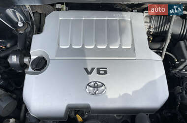 Внедорожник / Кроссовер Toyota Highlander 2013 в 