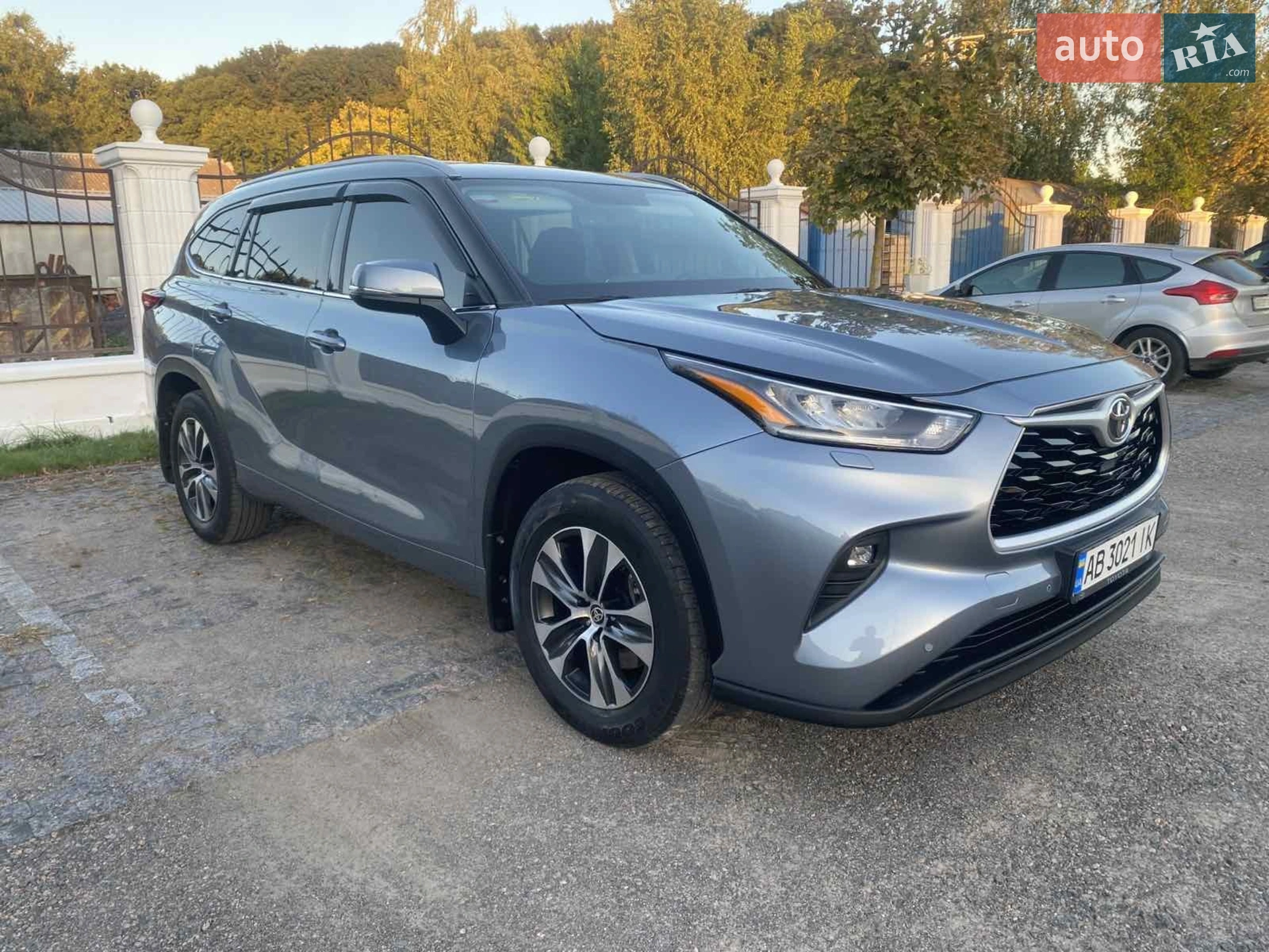 2020 Toyota Highlander - мініатюра 2