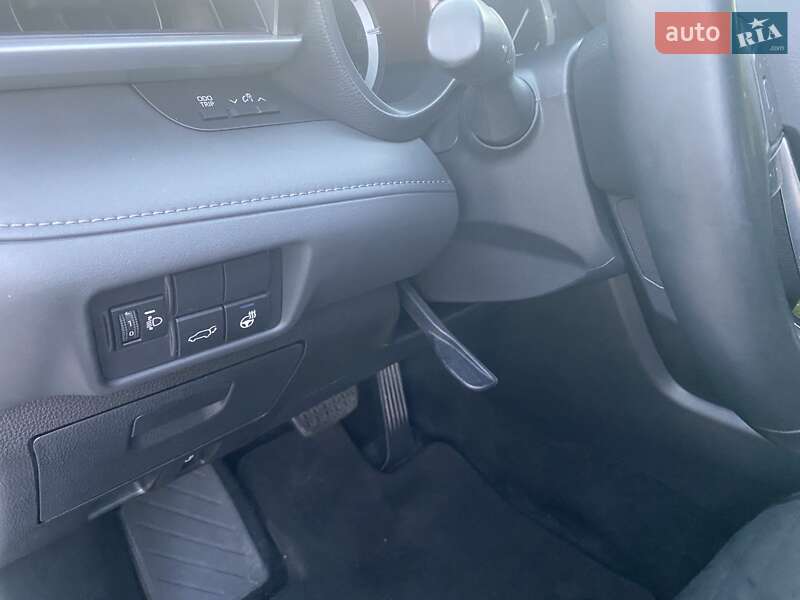 Внедорожник / Кроссовер Toyota Highlander 2020 в Виннице фото 14 Внедорожник / Кроссовер Toyota Highlander 2020 в Виннице