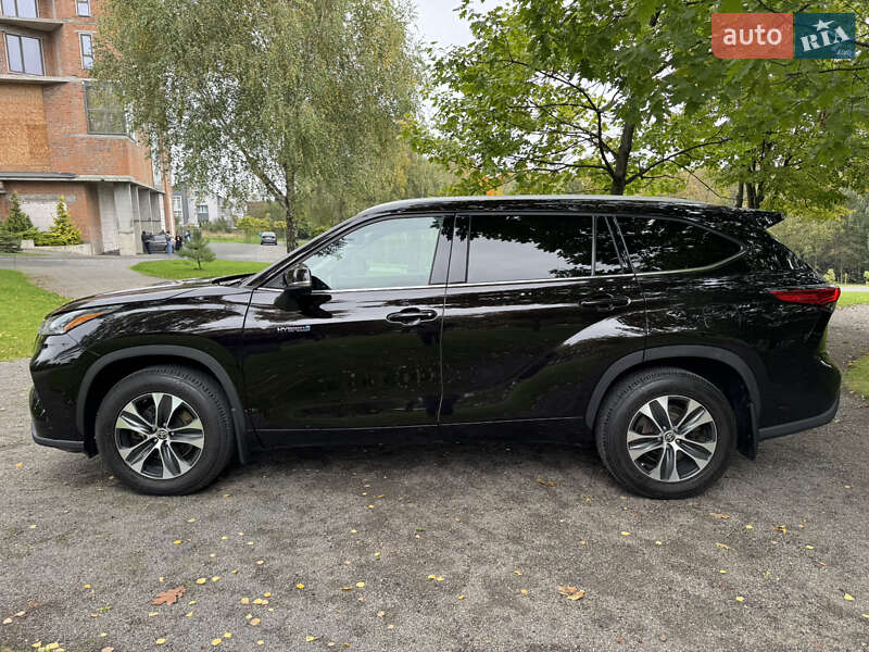 Внедорожник / Кроссовер Toyota Highlander 2021 в Хмельницком фото 3 Внедорожник / Кроссовер Toyota Highlander 2021 в Хмельницком