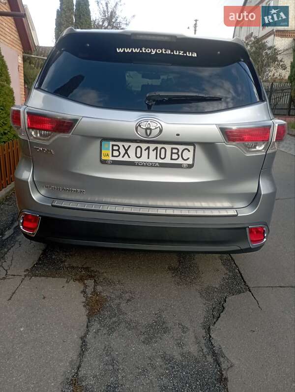 Позашляховик / Кросовер Toyota Highlander 2014 в Хмельницькому