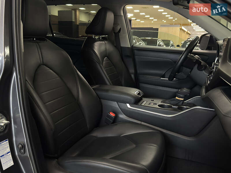 Внедорожник / Кроссовер Toyota Highlander 2022 в Николаеве фото 15 Внедорожник / Кроссовер Toyota Highlander 2022 в Николаеве