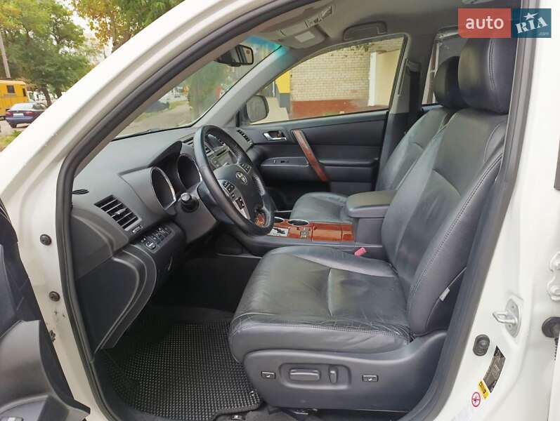 Внедорожник / Кроссовер Toyota Highlander 2011 в Николаеве фото 29 Внедорожник / Кроссовер Toyota Highlander 2011 в Николаеве