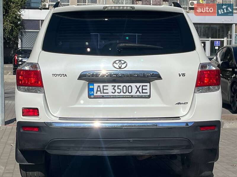 Внедорожник / Кроссовер Toyota Highlander 2013 в Днепре фото 6 Внедорожник / Кроссовер Toyota Highlander 2013 в Днепре