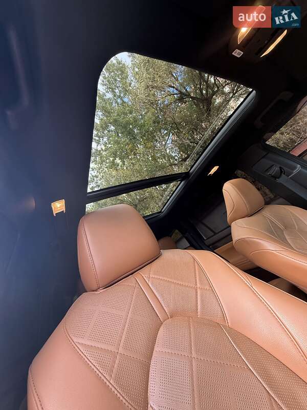 Внедорожник / Кроссовер Toyota Highlander 2020 в Киеве