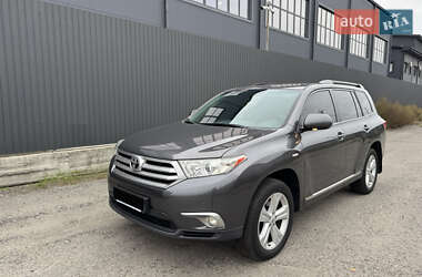Внедорожник / Кроссовер Toyota Highlander 2011 в Киеве