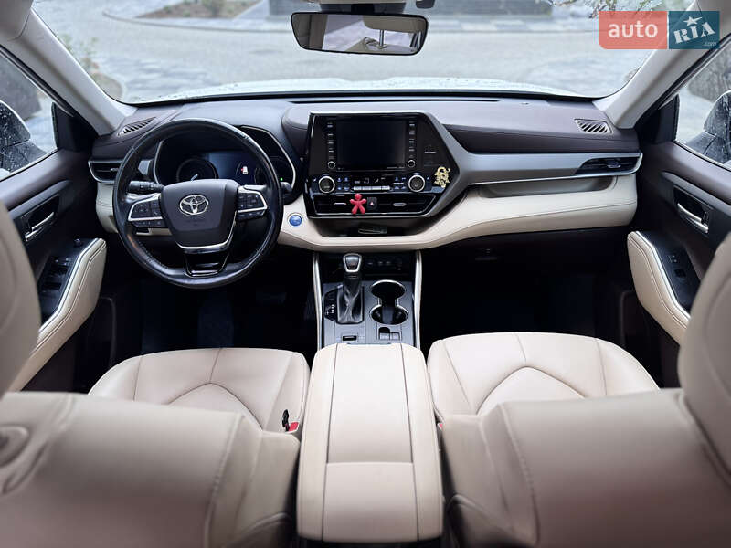 Внедорожник / Кроссовер Toyota Highlander 2020 в Львове фото 30 Внедорожник / Кроссовер Toyota Highlander 2020 в Львове
