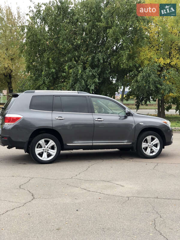 Внедорожник / Кроссовер Toyota Highlander 2012 в Конотопе фото 5 Внедорожник / Кроссовер Toyota Highlander 2012 в Конотопе