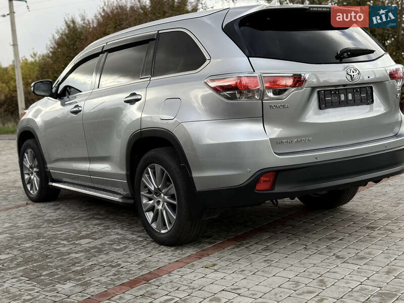 Позашляховик / Кросовер Toyota Highlander 2014 в Хмельницькому