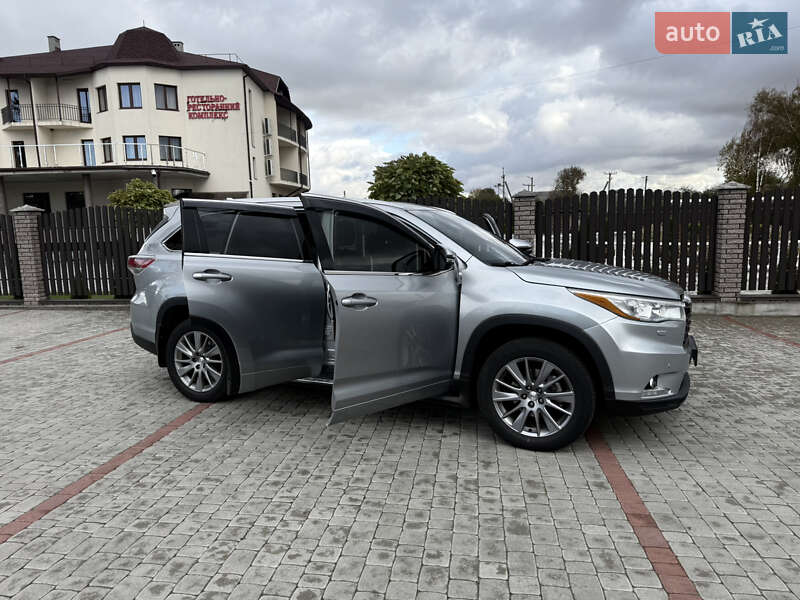Позашляховик / Кросовер Toyota Highlander 2014 в Хмельницькому