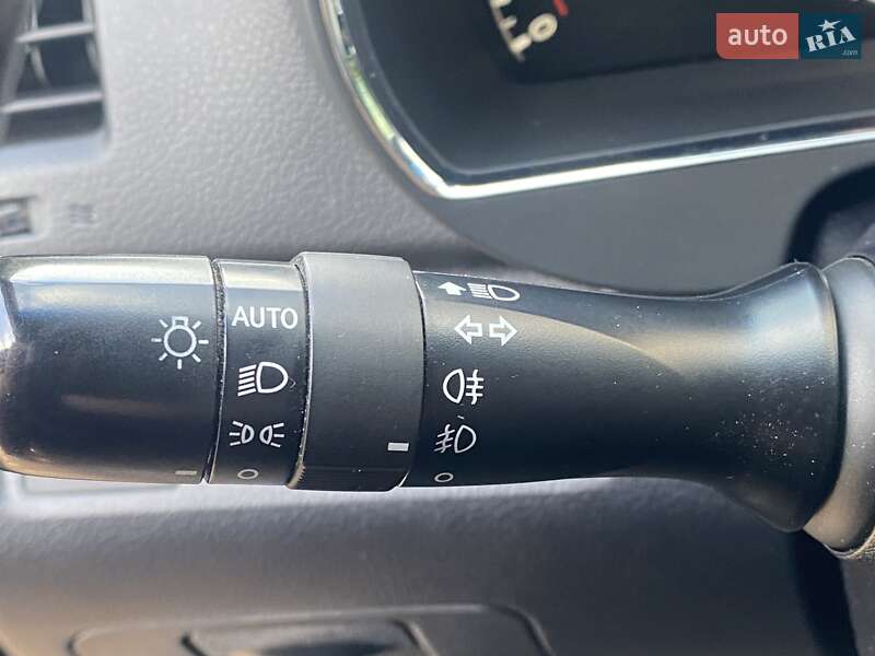 Внедорожник / Кроссовер Toyota Highlander 2013 в Черкассах