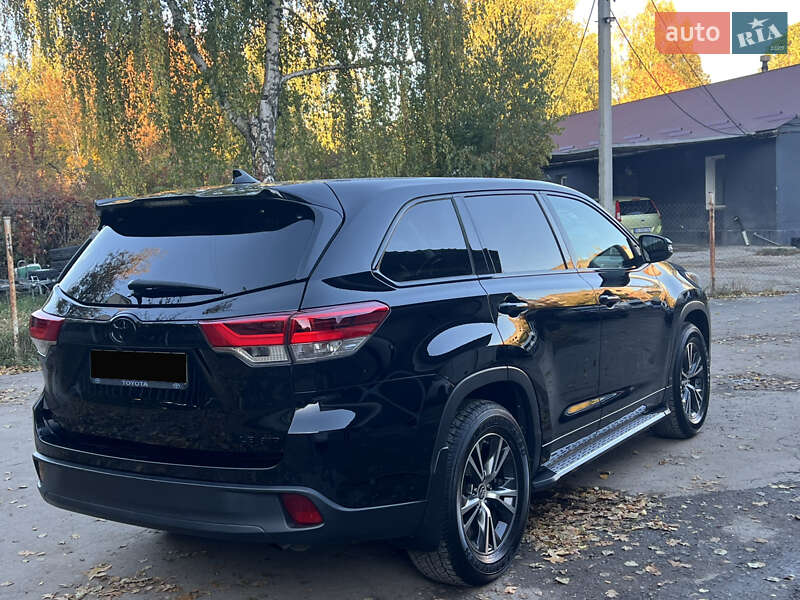 Внедорожник / Кроссовер Toyota Highlander 2017 в Хмельницком фото 6 Внедорожник / Кроссовер Toyota Highlander 2017 в Хмельницком
