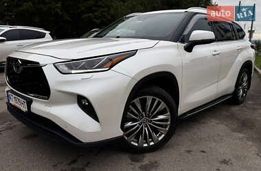Внедорожник / Кроссовер Toyota Highlander 2020 в Черновцах Внедорожник / Кроссовер Toyota Highlander 2020 в Черновцах