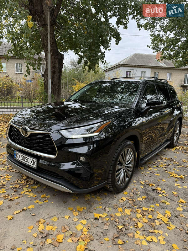 Внедорожник / Кроссовер Toyota Highlander 2021 в Харькове фото 2 Внедорожник / Кроссовер Toyota Highlander 2021 в Харькове