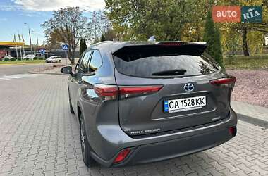 Позашляховик / Кросовер Toyota Highlander 2021 в Черкасах