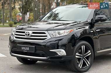 Позашляховик / Кросовер Toyota Highlander 2012 в  фото 3 Позашляховик / Кросовер Toyota Highlander 2012 в
