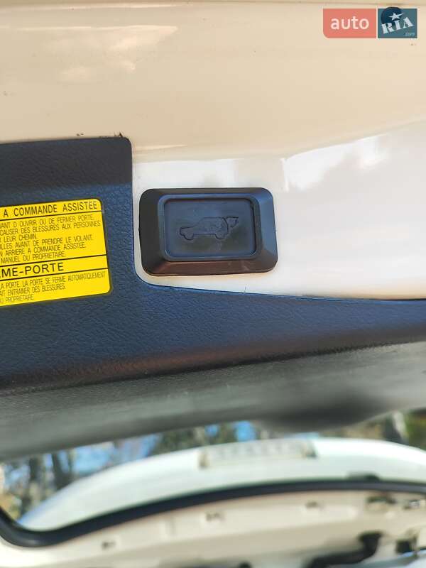 Внедорожник / Кроссовер Toyota Highlander 2010 в Киеве фото 39 Внедорожник / Кроссовер Toyota Highlander 2010 в Киеве