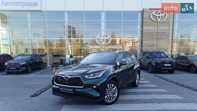 Toyota Highlander 2024