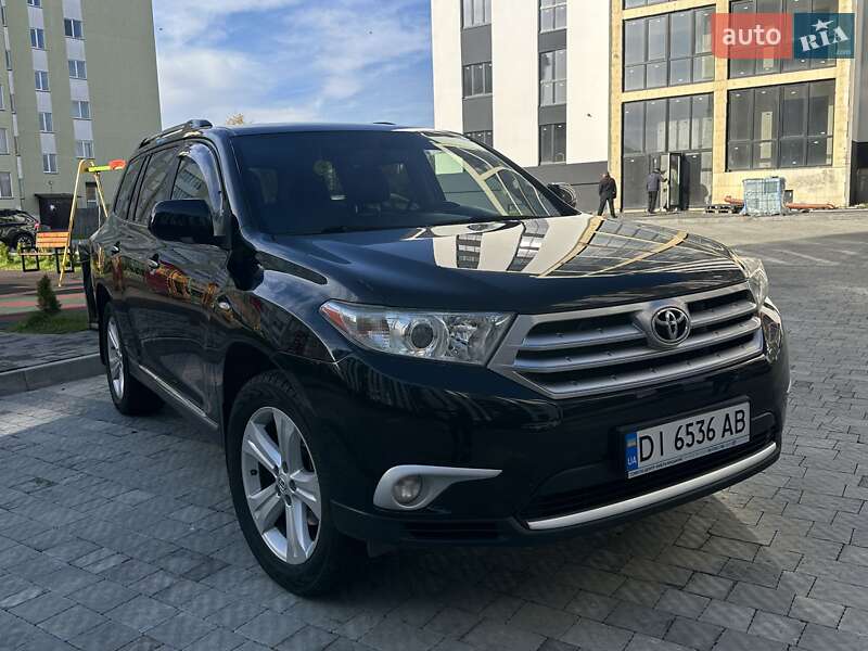 Toyota Highlander 2013