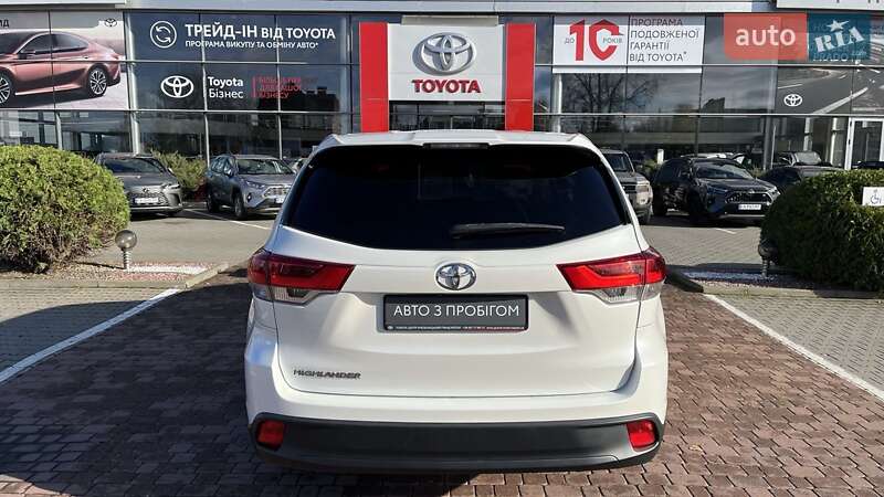 Внедорожник / Кроссовер Toyota Highlander 2017 в Хмельницком фото 4 Внедорожник / Кроссовер Toyota Highlander 2017 в Хмельницком