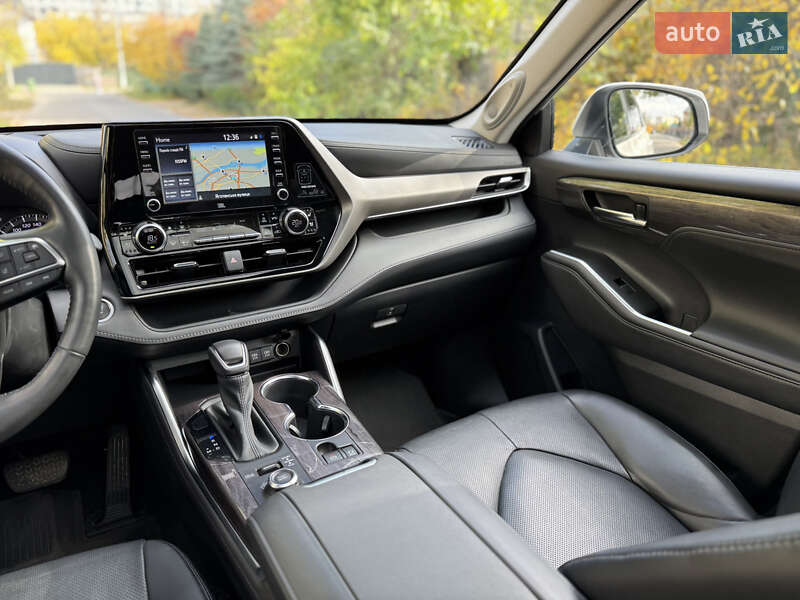 Внедорожник / Кроссовер Toyota Highlander 2021 в Киеве фото 31 Внедорожник / Кроссовер Toyota Highlander 2021 в Киеве