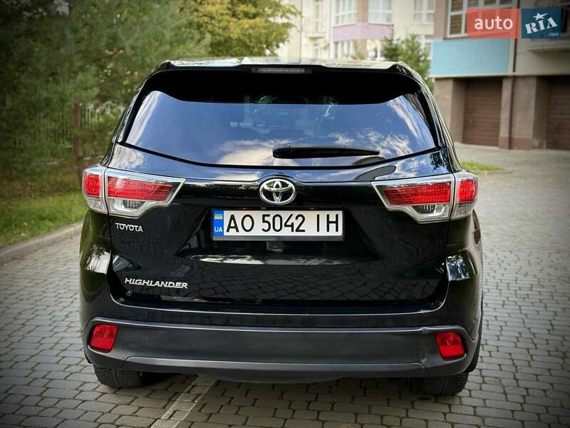Внедорожник / Кроссовер Toyota Highlander 2014 в Ивано-Франковске фото 9 Внедорожник / Кроссовер Toyota Highlander 2014 в Ивано-Франковске