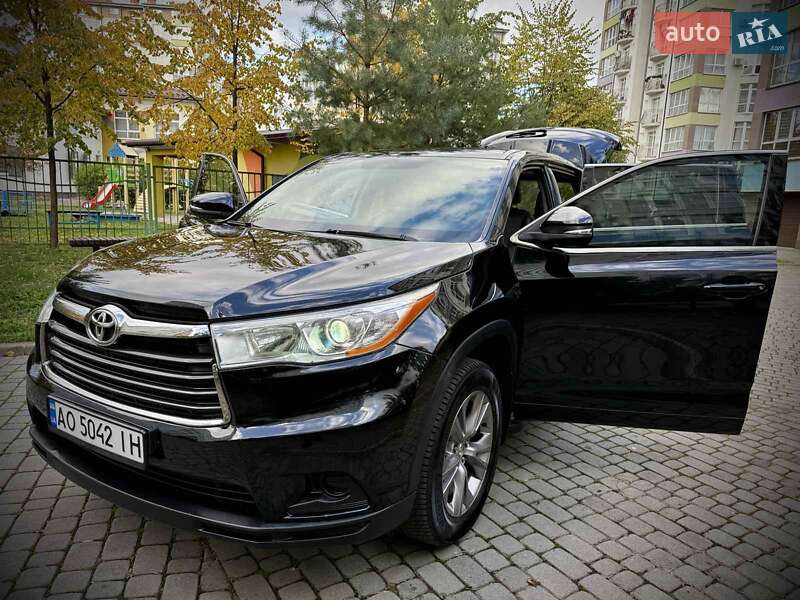 Внедорожник / Кроссовер Toyota Highlander 2014 в Ивано-Франковске фото 14 Внедорожник / Кроссовер Toyota Highlander 2014 в Ивано-Франковске