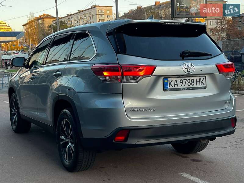 Внедорожник / Кроссовер Toyota Highlander 2019 в Киеве фото 5 Внедорожник / Кроссовер Toyota Highlander 2019 в Киеве