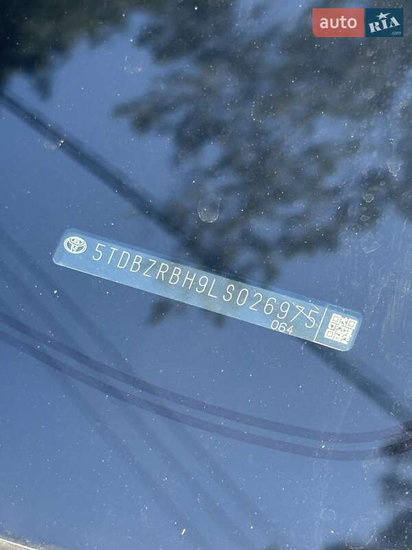 Позашляховик / Кросовер Toyota Highlander 2020 в Білогородці