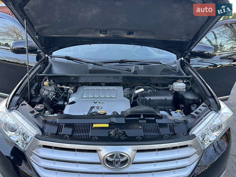 Позашляховик / Кросовер Toyota Highlander 2011 в Вінниці