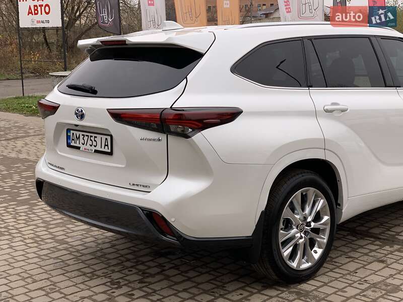 Внедорожник / Кроссовер Toyota Highlander 2024 в Бердичеве фото 16 Внедорожник / Кроссовер Toyota Highlander 2024 в Бердичеве