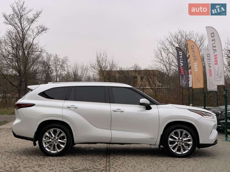 Внедорожник / Кроссовер Toyota Highlander 2024 в Бердичеве фото 22 Внедорожник / Кроссовер Toyota Highlander 2024 в Бердичеве