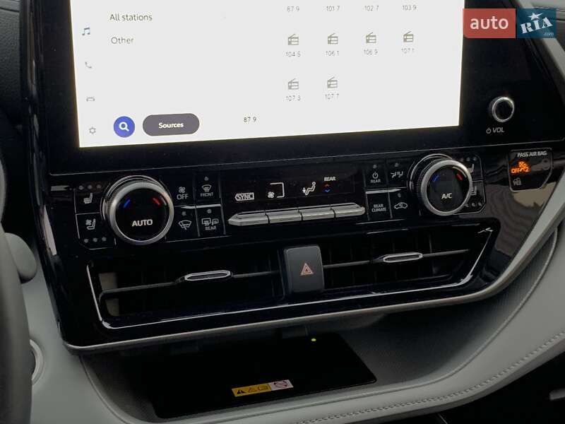 Внедорожник / Кроссовер Toyota Highlander 2024 в Бердичеве фото 59 Внедорожник / Кроссовер Toyota Highlander 2024 в Бердичеве