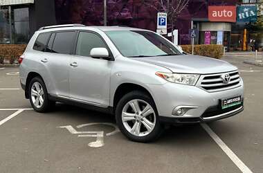 Внедорожник / Кроссовер Toyota Highlander 2011 в Киеве