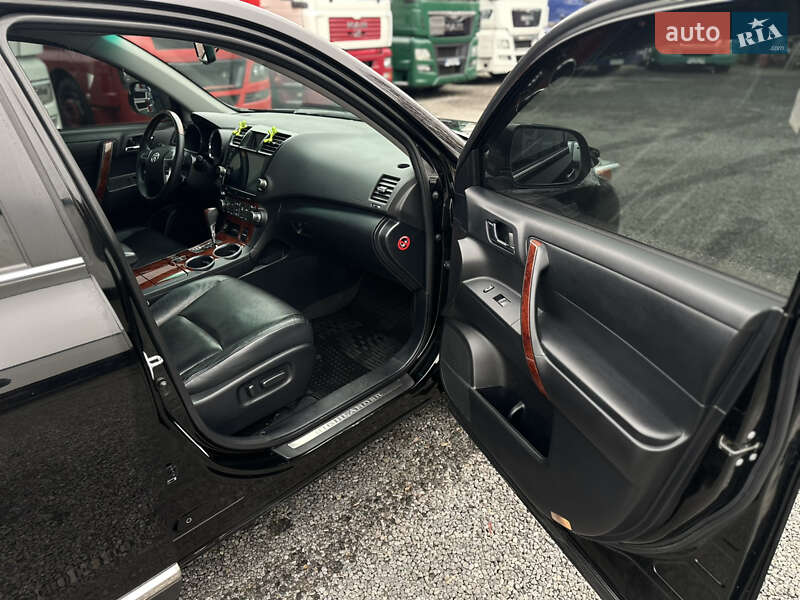 Внедорожник / Кроссовер Toyota Highlander 2011 в Виннице фото 30 Внедорожник / Кроссовер Toyota Highlander 2011 в Виннице