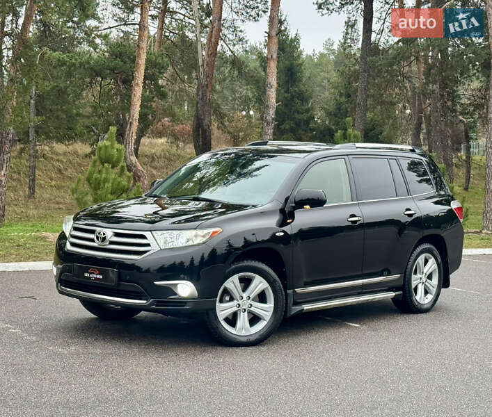 Позашляховик / Кросовер Toyota Highlander 2013 в Києві