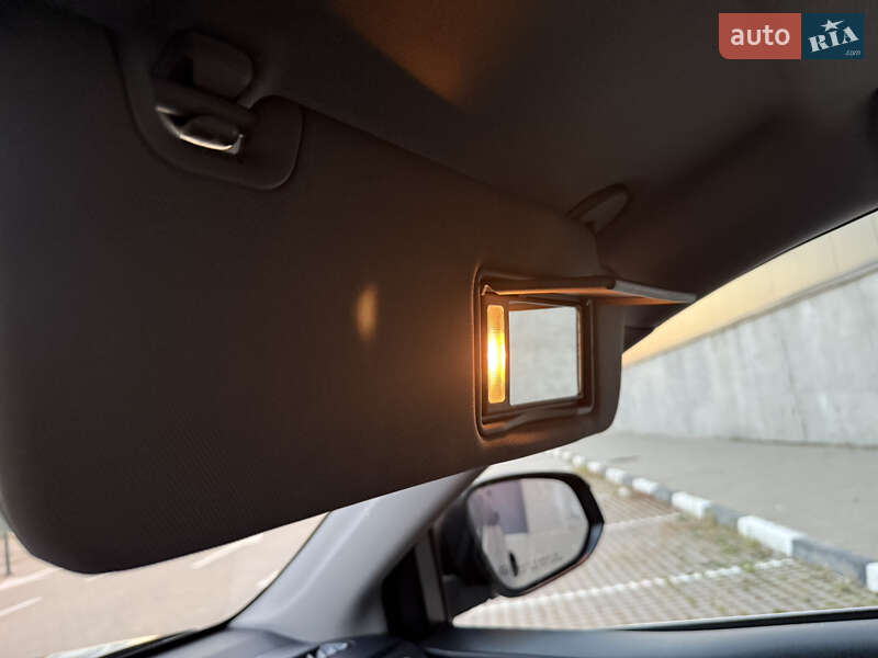 Внедорожник / Кроссовер Toyota Highlander 2017 в Киеве фото 49 Внедорожник / Кроссовер Toyota Highlander 2017 в Киеве