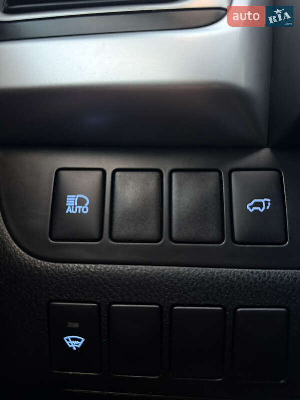 Внедорожник / Кроссовер Toyota Highlander 2017 в Киеве фото 55 Внедорожник / Кроссовер Toyota Highlander 2017 в Киеве