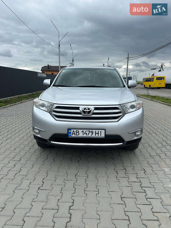 Позашляховик / Кросовер Toyota Highlander 2011 в Вінниці