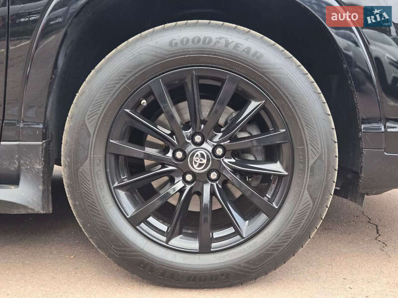 Внедорожник / Кроссовер Toyota Highlander 2017 в Киеве фото 9 Внедорожник / Кроссовер Toyota Highlander 2017 в Киеве
