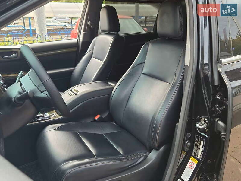 Внедорожник / Кроссовер Toyota Highlander 2017 в Киеве фото 15 Внедорожник / Кроссовер Toyota Highlander 2017 в Киеве