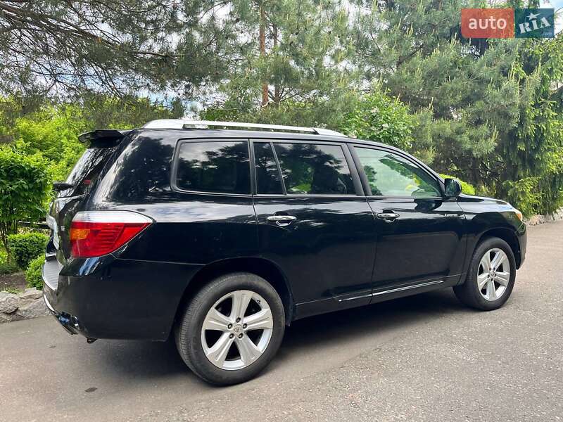 Позашляховик / Кросовер Toyota Highlander 2008 в Києві