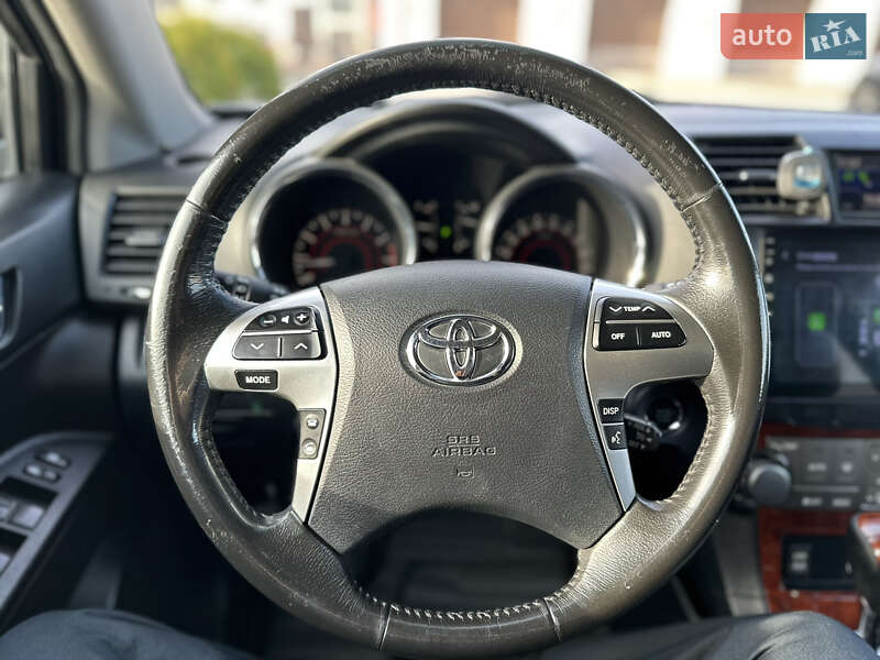 Внедорожник / Кроссовер Toyota Highlander 2011 в Ровно фото 42 Внедорожник / Кроссовер Toyota Highlander 2011 в Ровно