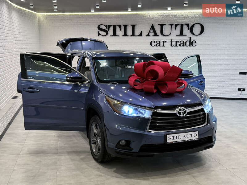 Внедорожник / Кроссовер Toyota Highlander 2016 в Одессе
