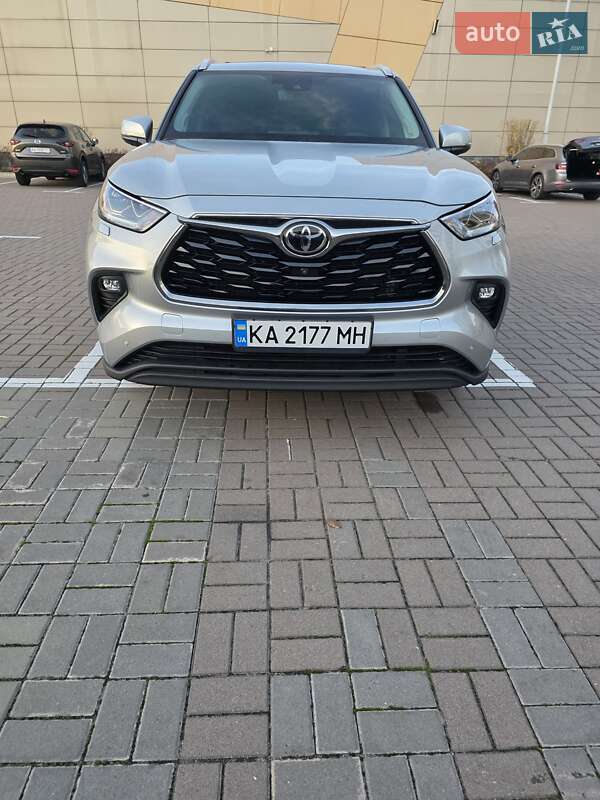 Внедорожник / Кроссовер Toyota Highlander 2022 в Киеве фото 2 Внедорожник / Кроссовер Toyota Highlander 2022 в Киеве