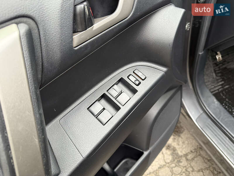 Внедорожник / Кроссовер Toyota Highlander 2012 в Киеве