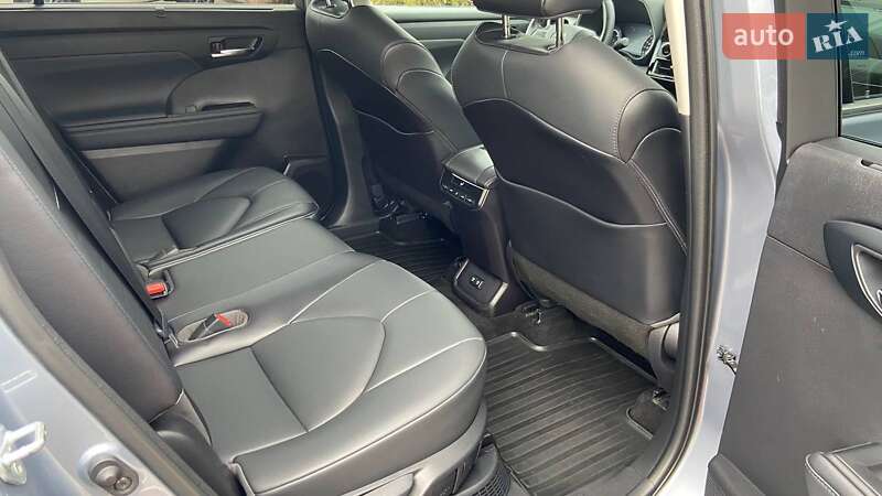 Позашляховик / Кросовер Toyota Highlander 2021 в Хмельницькому фото 7 Позашляховик / Кросовер Toyota Highlander 2021 в Хмельницькому