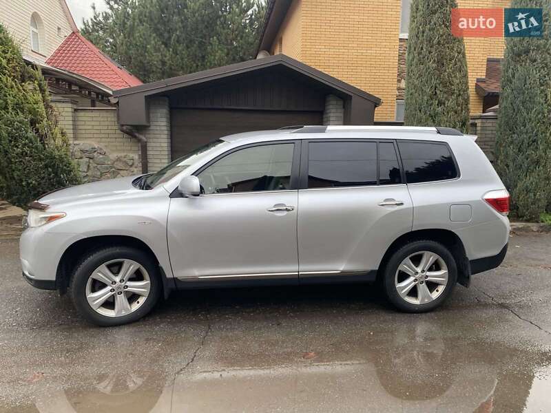 Toyota Highlander 2012